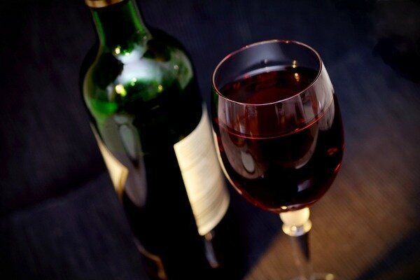 Veini ei tasu kindlasti säästa - odavad joogid on suhkrut täis (Foto: Pixabay.com)