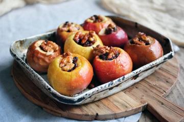 Kuidas kokk küpsetatud õunad kasulik pankreatiidi?